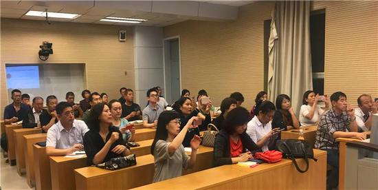国际部家长积极参与家长沙龙系列活动